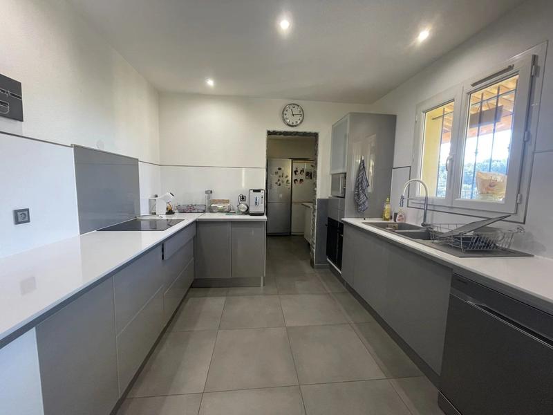 Maison - 135 m² - 5 pièces