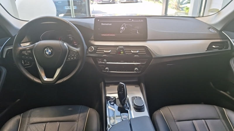 Bmw Série 5 G30 Lci 518d Twinpower Turbo 150 Ch Bva8 Lounge