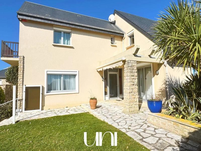 Maison - 141 m² - 6 pièces