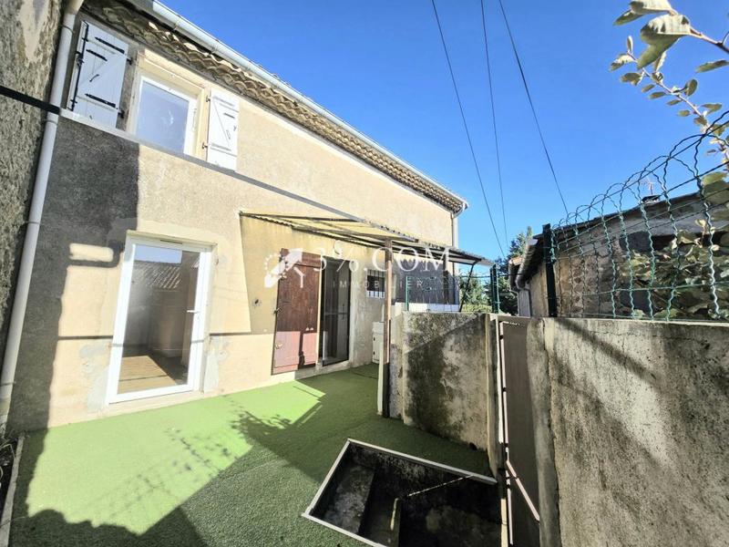 Maison - 96 m² - 5 pièces