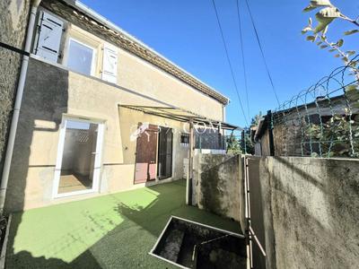 Maison - 96 m² - 5 pièces