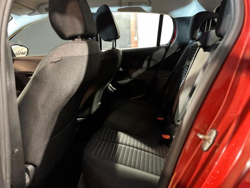 Peugeot 208 II (P21) 5 Portes e-208 100kW 136ch Apple CarPlay, Régulateur de vitesse, Radars Ar stationnement