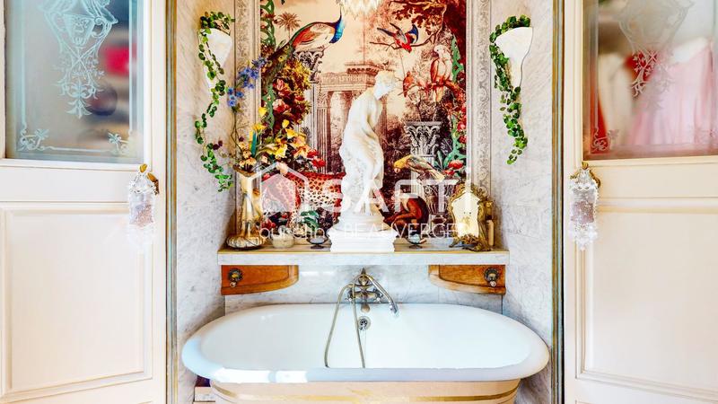 Maison - 192 m² - 8 pièces