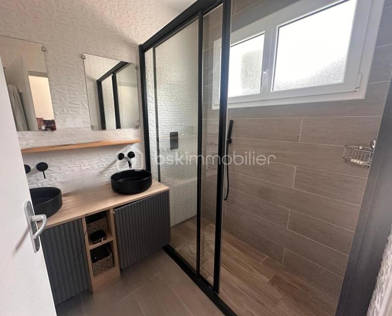 Villa - 150 m² - 6 pièces