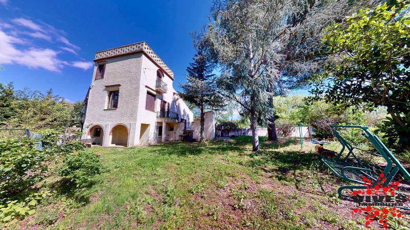 Maison de domaine - 204 m² - 7 pièces