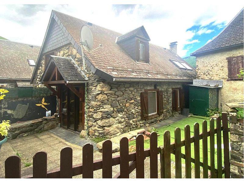 Grange - 80 m² - 3 pièces