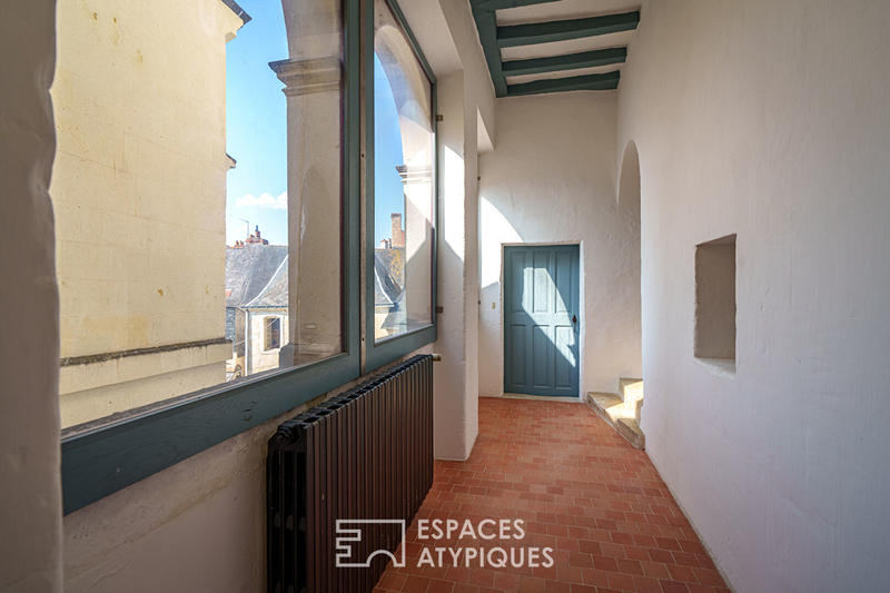 Hôtel particulier - 430 m² - 17 pièces