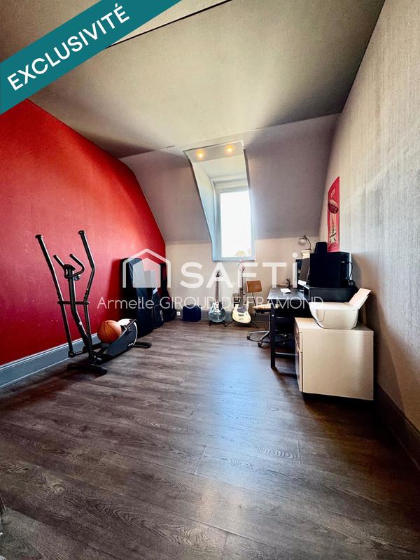 Appartement - 160 m² - 5 pièces