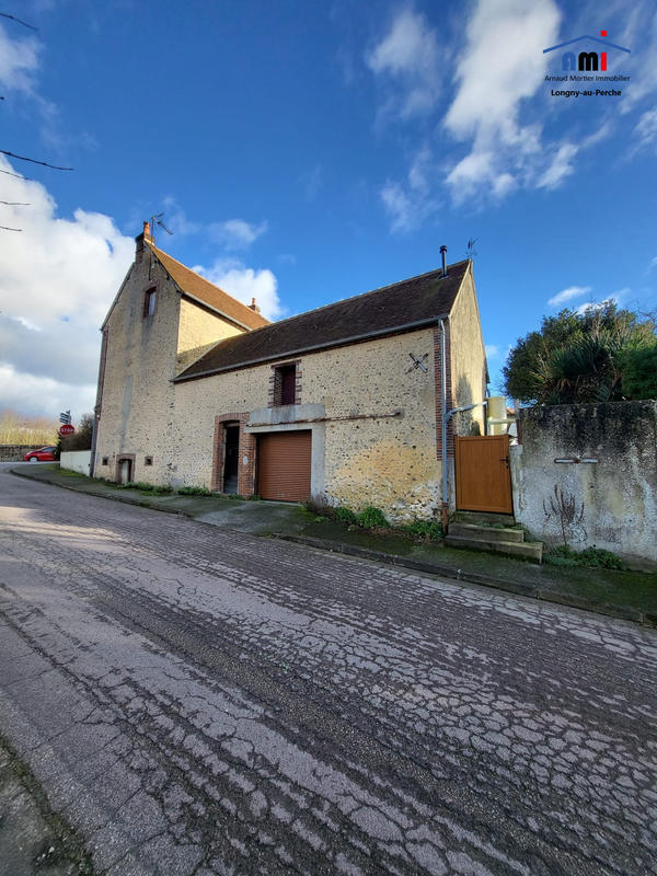 Maison - 96 m² - 3 pièces