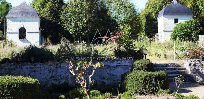 Château - 600 m² - 21 pièces