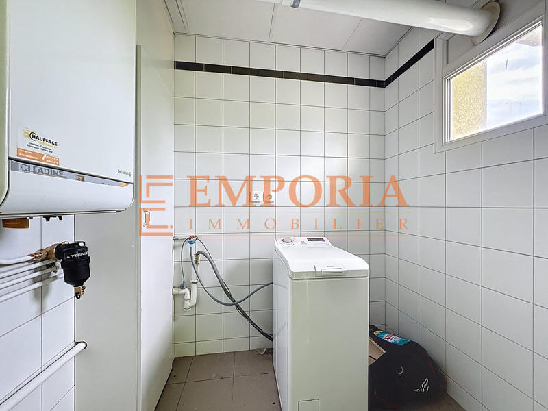 Immeuble - 300 m² - 18 pièces