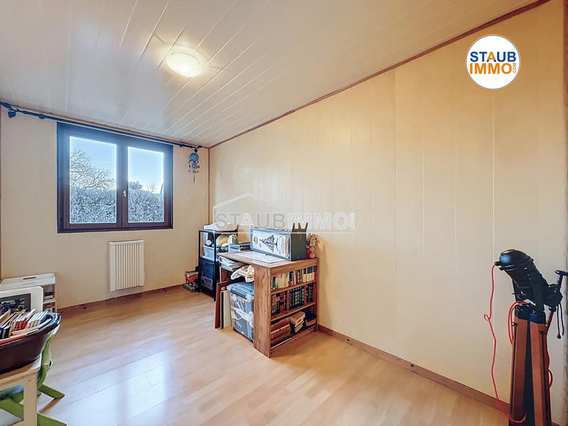 Maison - 99 m² - 5 pièces