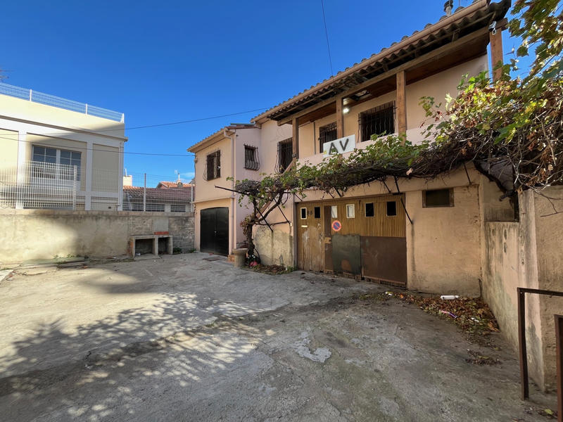 Maison - 93 m² - 4 pièces