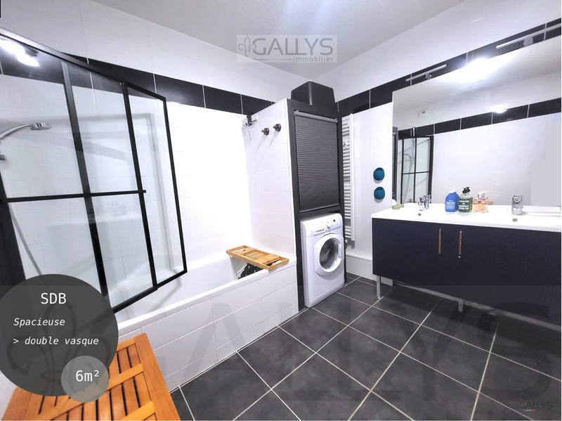 Appartement - 128 m² - 5 pièces