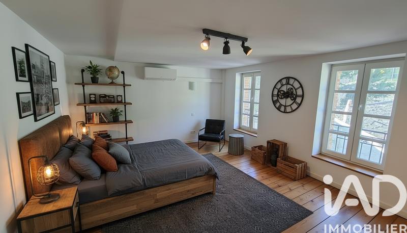 Maison de maîtres - 200 m² - 6 pièces