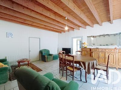 Maison de village - 220 m² - 6 pièces