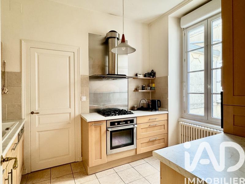Appartement - 98 m² - 4 pièces