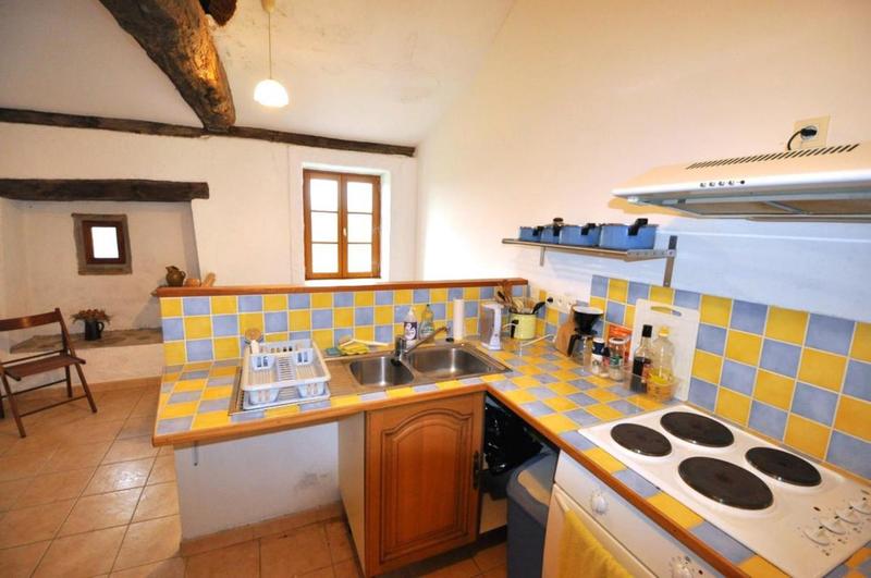 Corps de ferme - 700 m² - 8 pièces