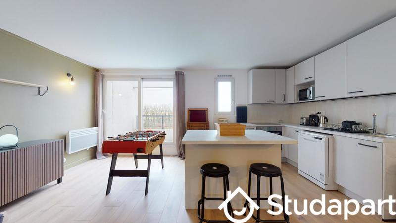 Chambre - 11 m² - 1 pièce