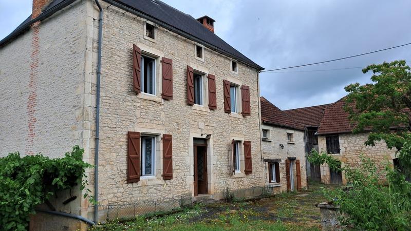 Maison - 114 m² - 5 pièces
