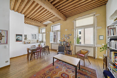 Appartement - 84 m² - 3 pièces