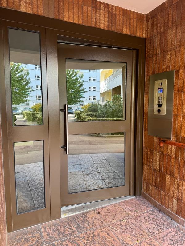 Appartement - 100 m² - 4 pièces