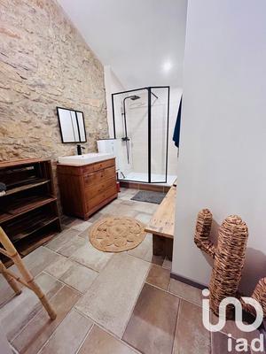 Maison - 200 m² - 5 pièces