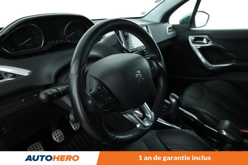 Peugeot 2008 1.6 VTi Feline Titane 120 ch