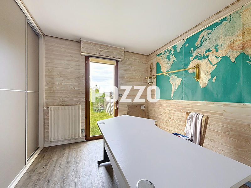 Maison - 128 m² - 7 pièces