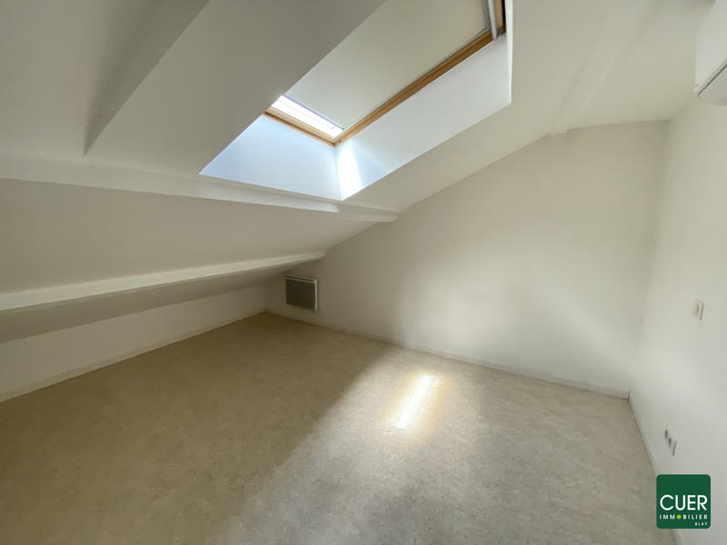 Appartement - 75 m² - 3 pièces