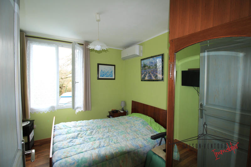 Villa - 96 m² - 5 pièces