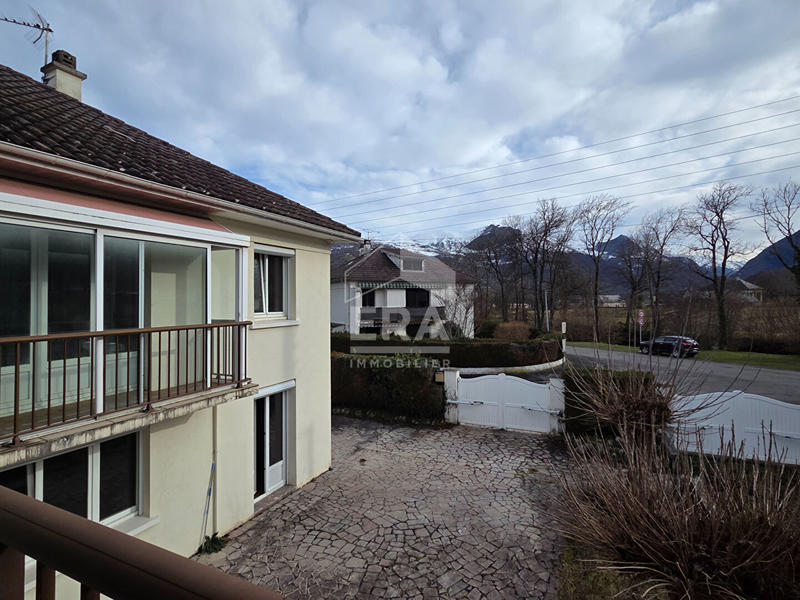 Maison - 179 m² - 7 pièces