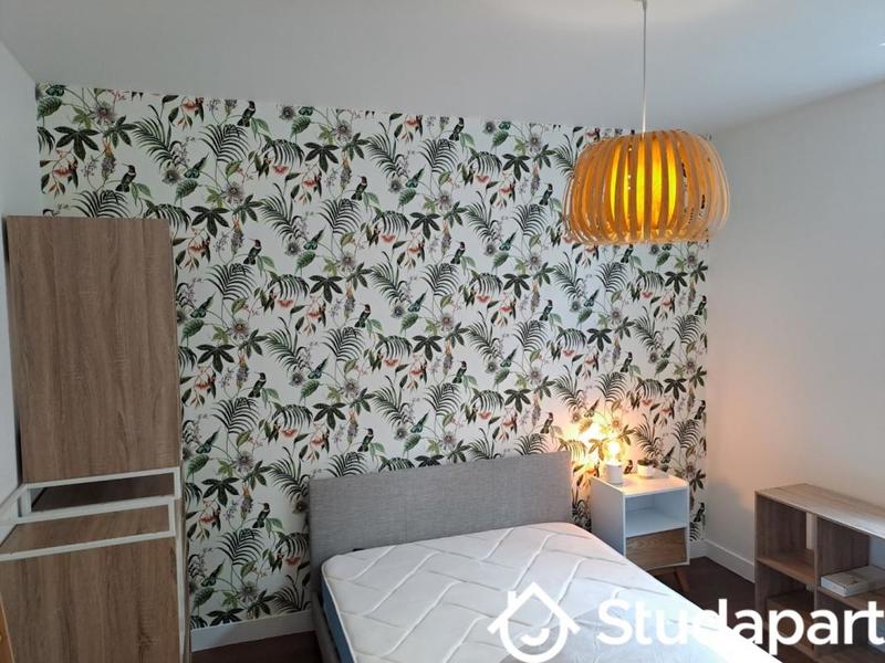 Chambre - 10 m² - 1 pièce