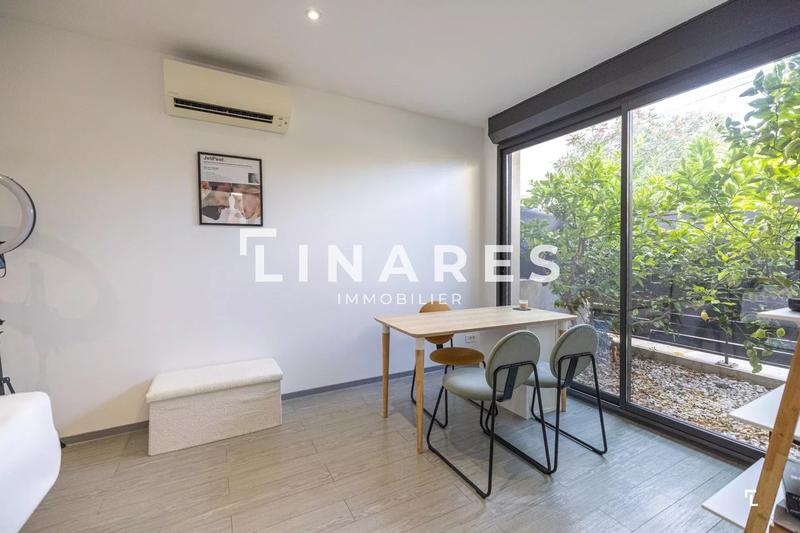 Bureau - 16 m² - 1 pièce