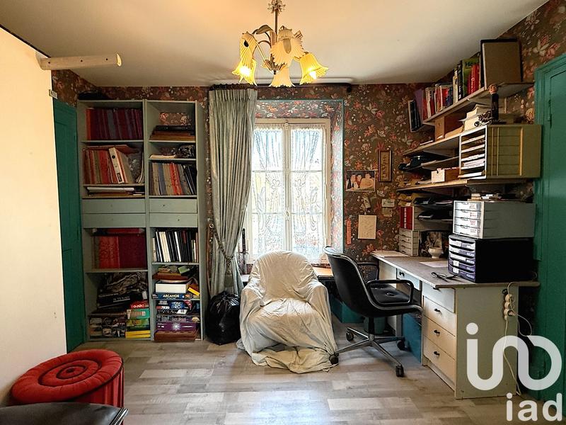 Maison - 180 m² - 8 pièces