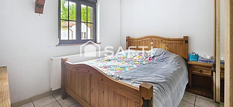 Maison - 243 m² - 14 pièces