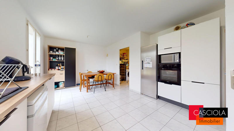 Maison - 166 m² - 7 pièces