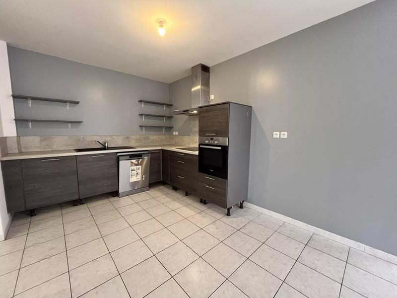 Appartement - 83 m² - 3 pièces