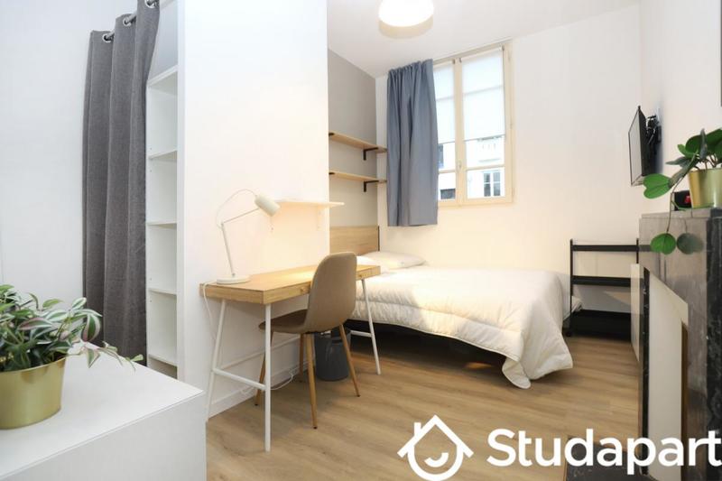 Chambre - 10 m² - 1 pièce