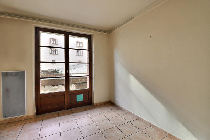 Appartement - 79 m² - 3 pièces