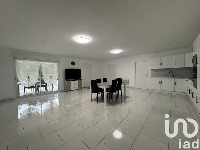 Maison - 99 m² - 4 pièces