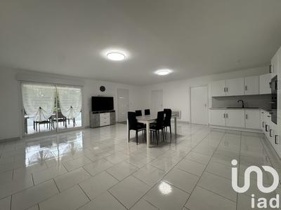 Maison - 99 m² - 4 pièces