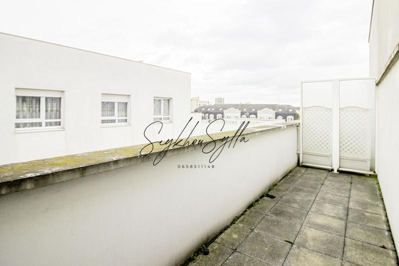 Appartement - 87 m² - 5 pièces