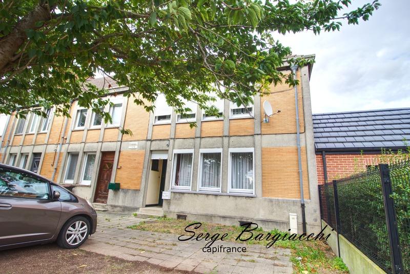 Maison de ville - 105 m² - 5 pièces