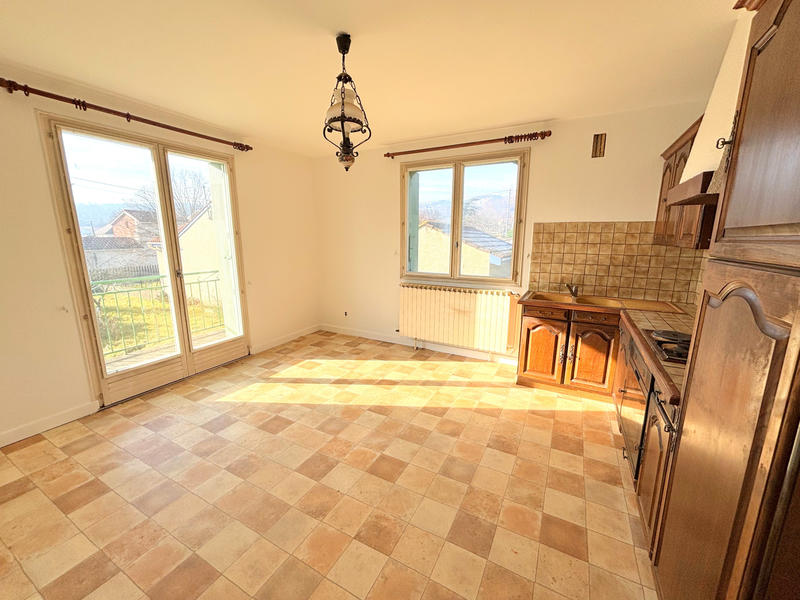 Maison - 101 m² - 4 pièces