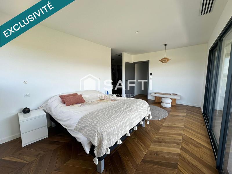Maison - 191 m² - 8 pièces