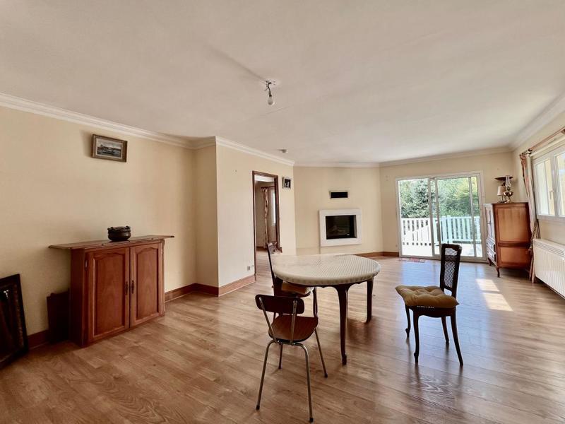 Maison - 93 m² - 4 pièces