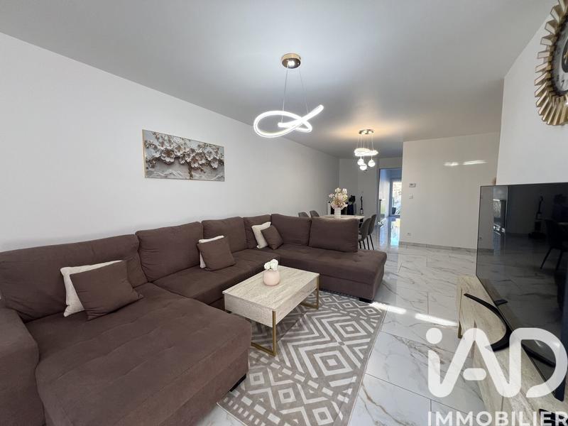 Maison - 91 m² - 5 pièces