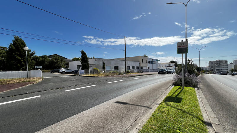 Local commercial - 577 m²