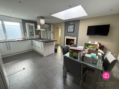 Maison - 100 m² - 5 pièces